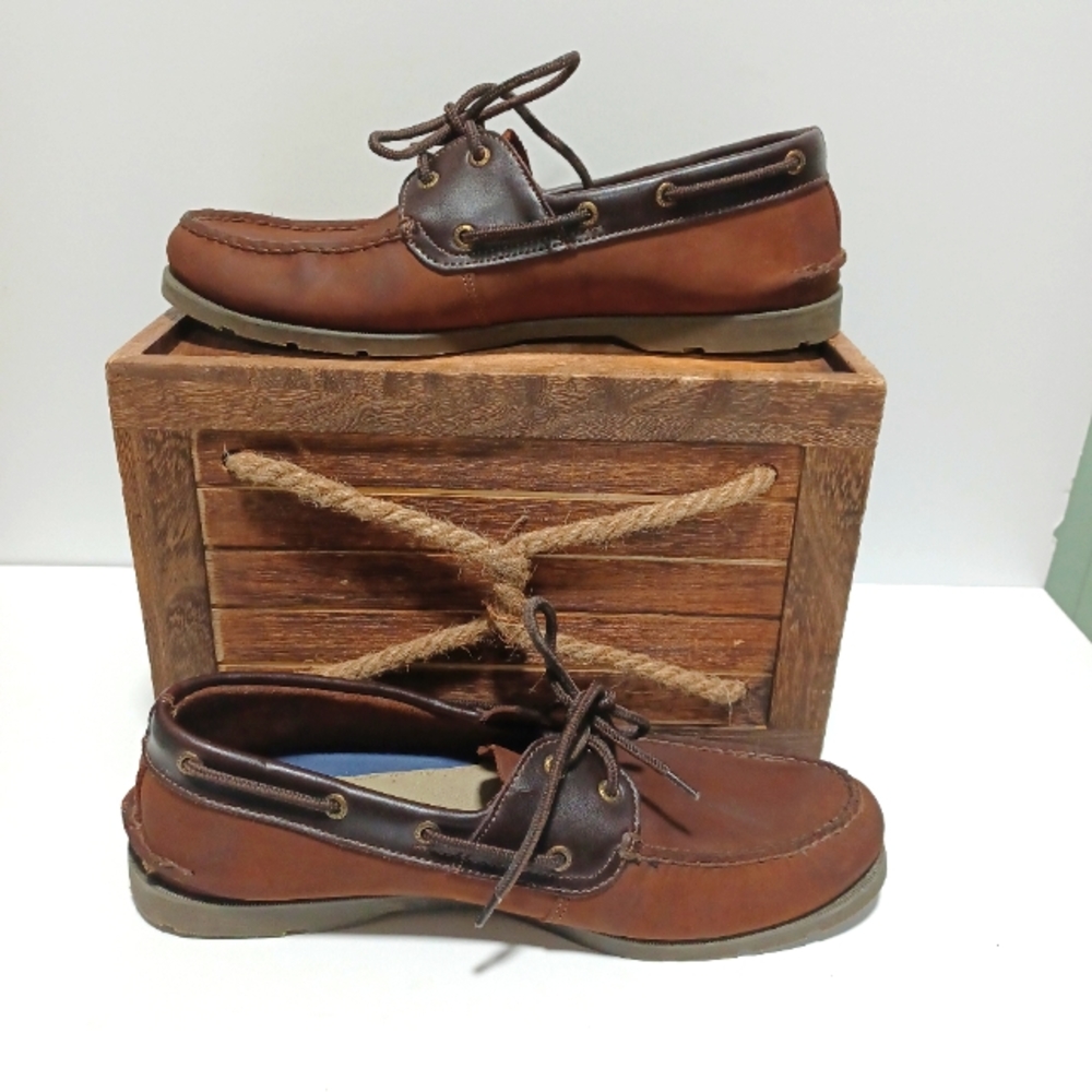 Mens size 13 Genuine Leather Sperry Boat Shoes